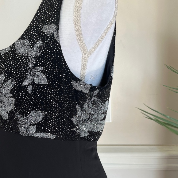 NWOT Alex Evenings Black and Silver Formal Dress Size 12 L Large - Picture 4 of 8